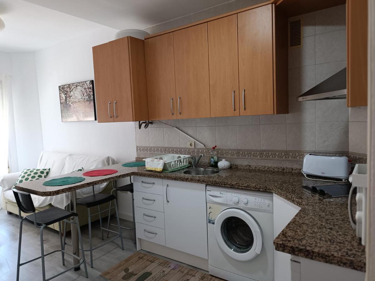 Acogedor Apartamento Cerca Del Centro Historico De Malaga Exterior photo